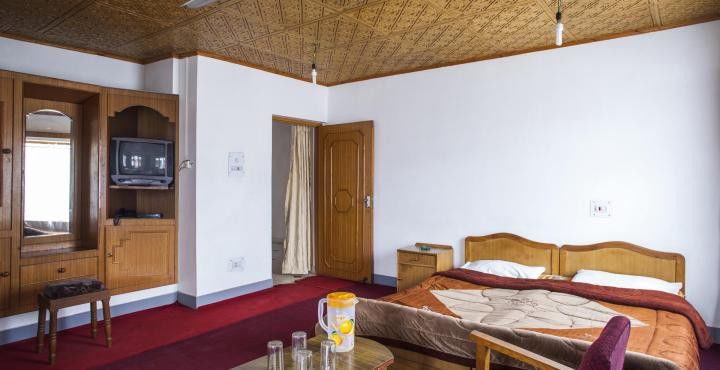 Hotel Season Palace Srinagar  Ngoại thất bức ảnh